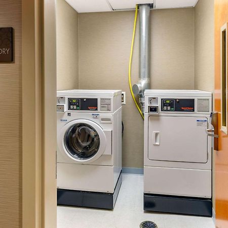 Comfort Suites Lancaster Amish Country Smoketown  Екстер'єр фото