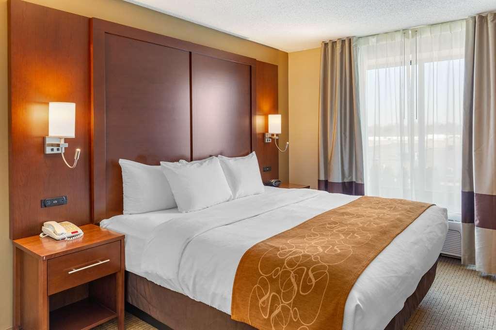 Comfort Suites Lancaster Amish Country Smoketown  Номер фото