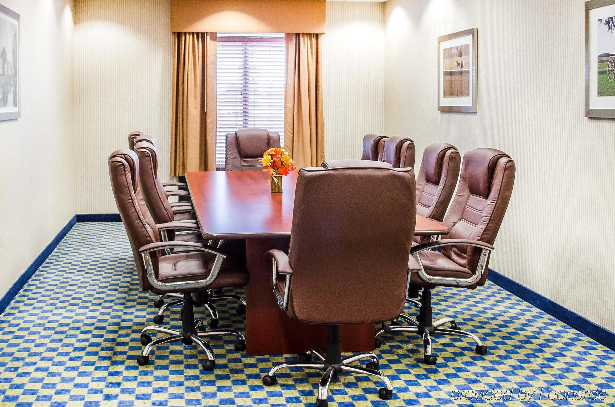 Comfort Suites Lancaster Amish Country Smoketown  Екстер'єр фото