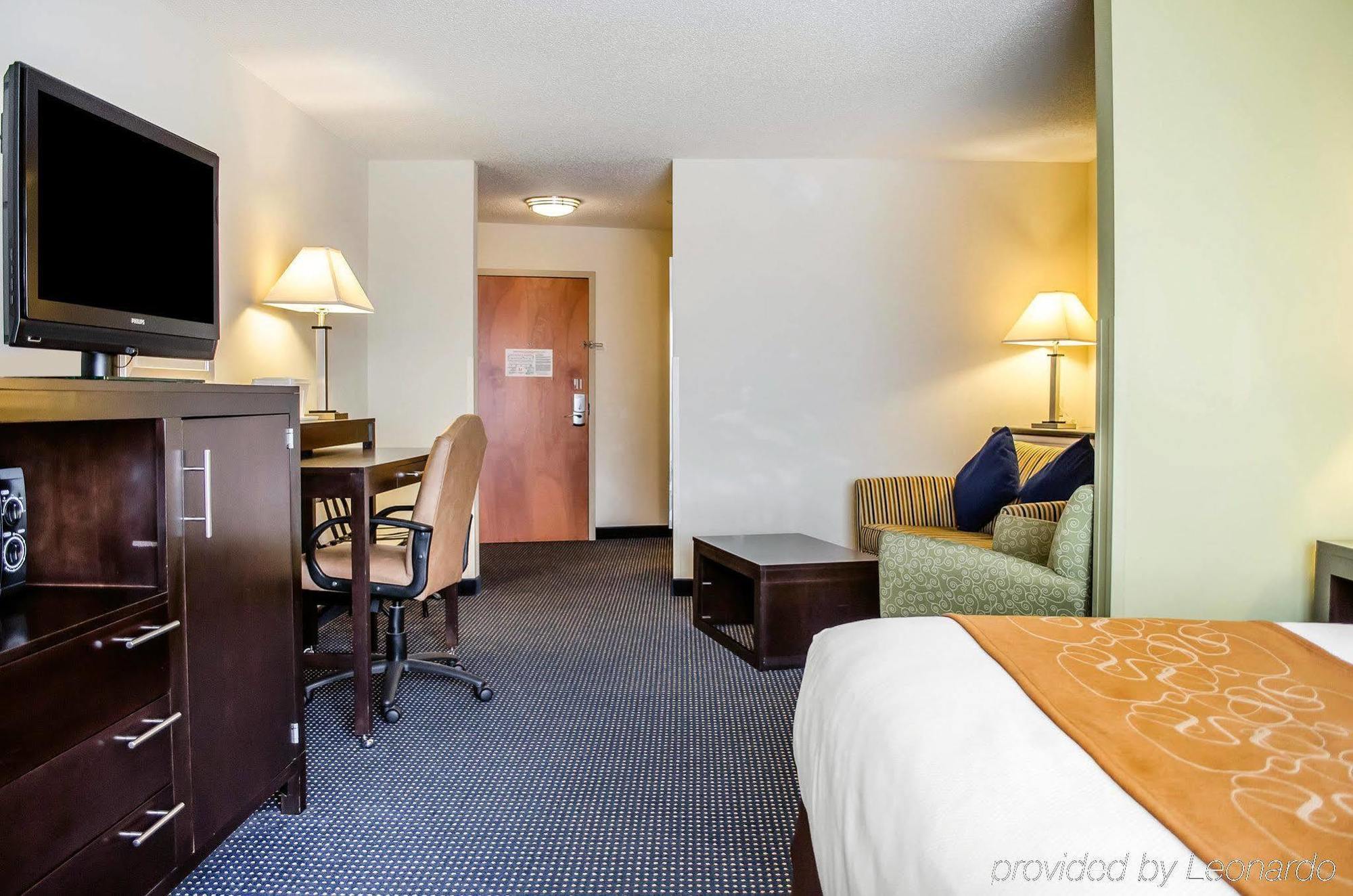 Comfort Suites Lancaster Amish Country Smoketown  Екстер'єр фото