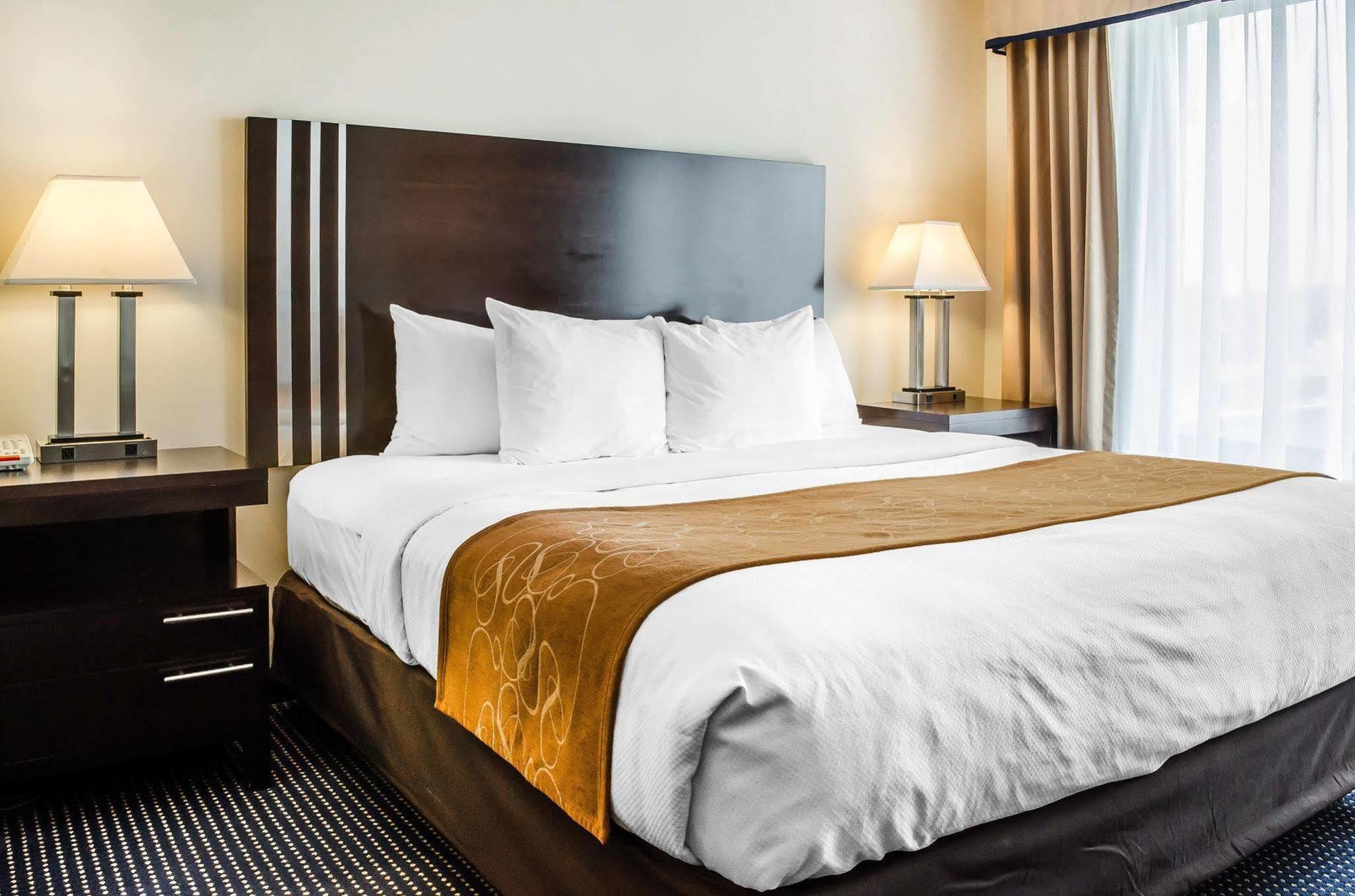 Comfort Suites Lancaster Amish Country Smoketown  Екстер'єр фото